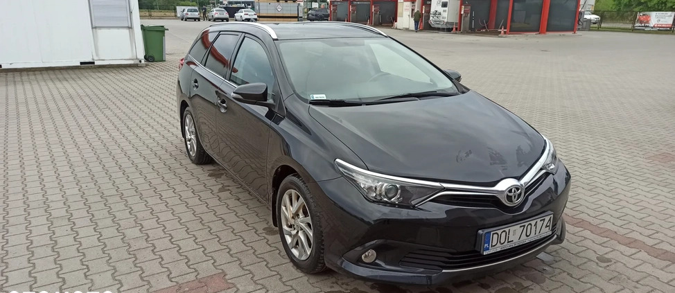 Toyota Auris cena 49000 przebieg: 192475, rok produkcji 2015 z Oleśnica małe 106